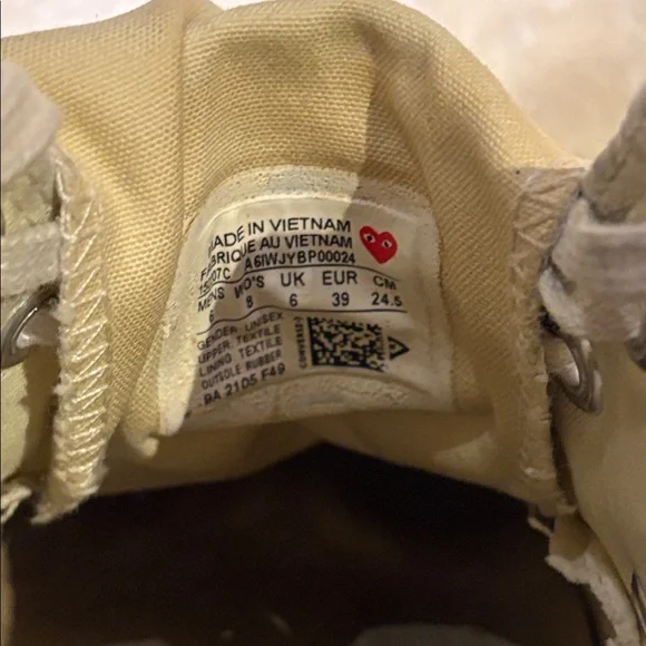 Play/Converse Cream Sneakers - Picture 5 of 5